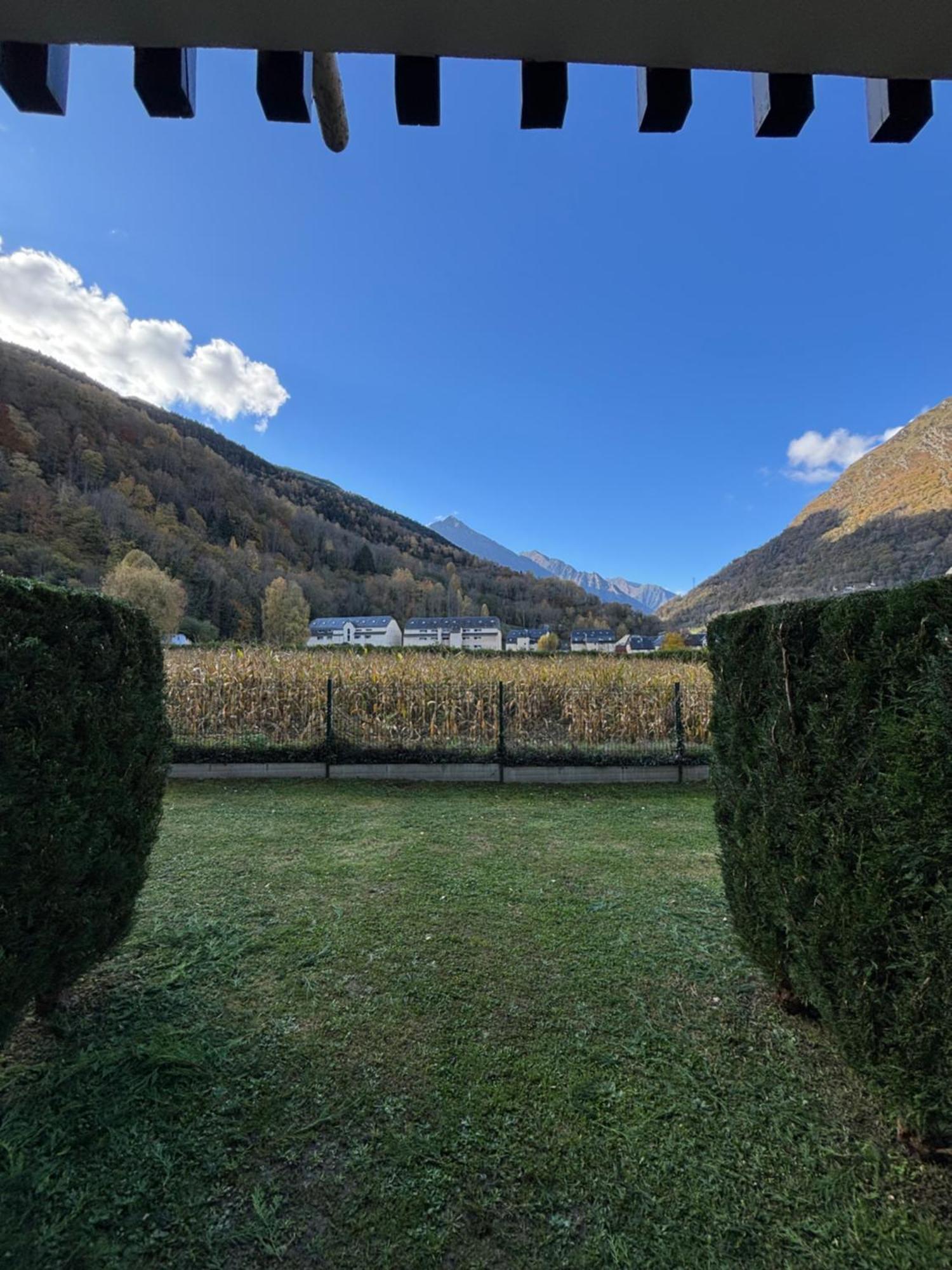 Hountanet Appart 5 Personnes Vue Montagne Avec Jardin サン・ラリー・スラン エクステリア 写真